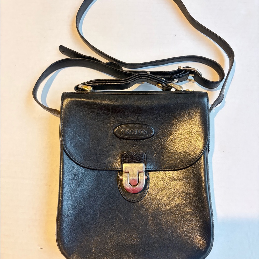 Vintage Oroton Black Leather Crossbody Bag with Gold-Tone Hardware Australia